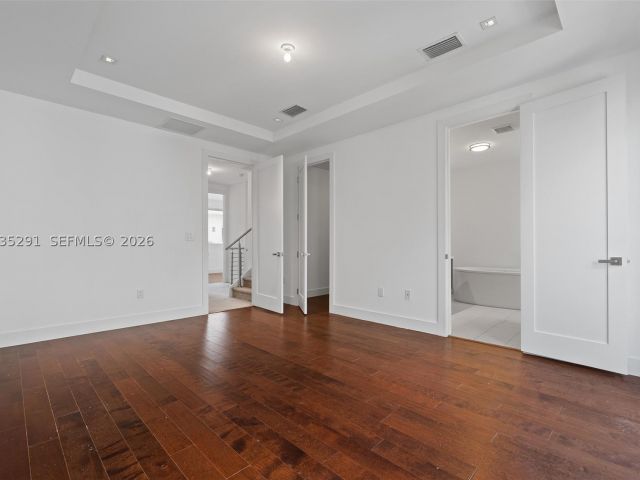 Продажа дома по адресу 9161 NW 33rd St - фото 8264553