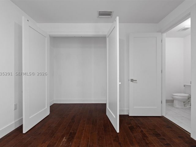 Продажа дома по адресу 9161 NW 33rd St - фото 8264755