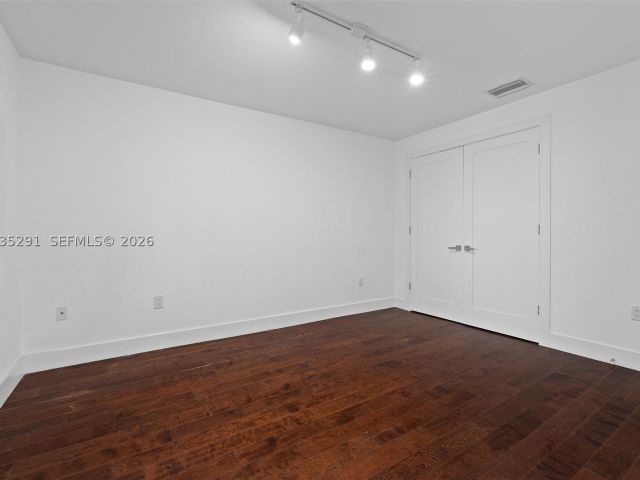 Продажа дома по адресу 9161 NW 33rd St - фото 8265965