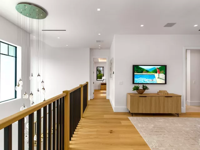 Продажа дома по адресу 720 NW 3rd Avenue - фото 9376070