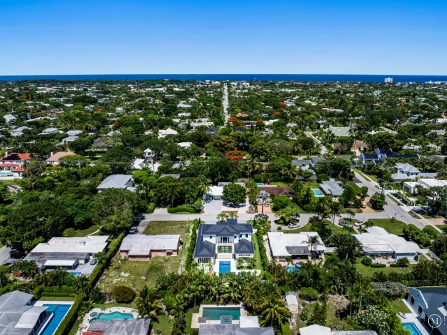 Продажа дома по адресу 720 NW 3rd Avenue - фото 9376084
