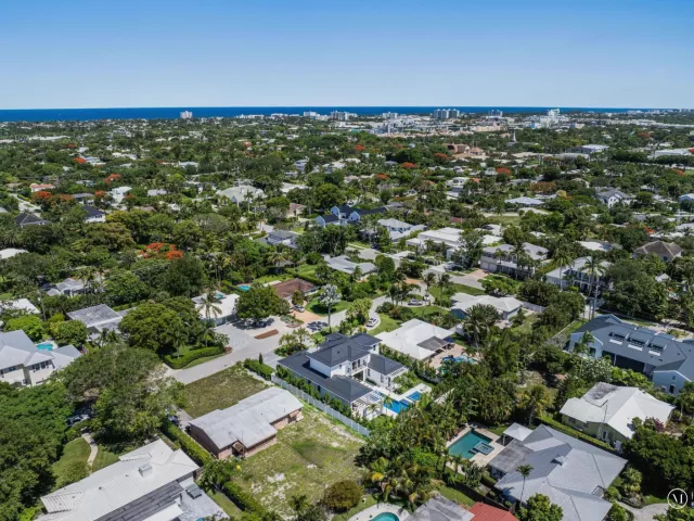 Продажа дома по адресу 720 NW 3rd Avenue - фото 9376085