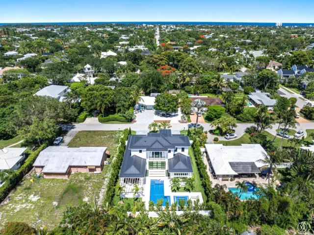 Продажа дома по адресу 720 NW 3rd Avenue - фото 9376090