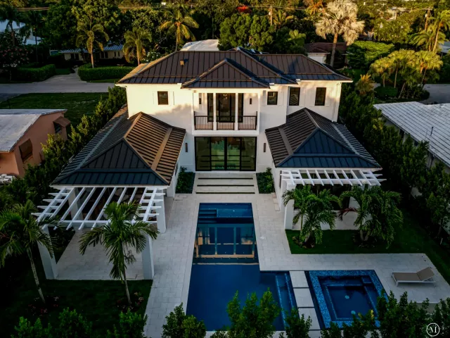 Продажа дома по адресу 720 NW 3rd Avenue - фото 9376128