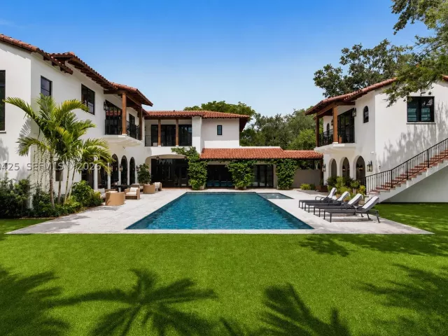 Продажа дома по адресу 545 San Antonio Ave - фото 8894795