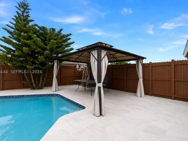 Продажа дома по адресу 13263 SW 9th Ter - фото 9154724