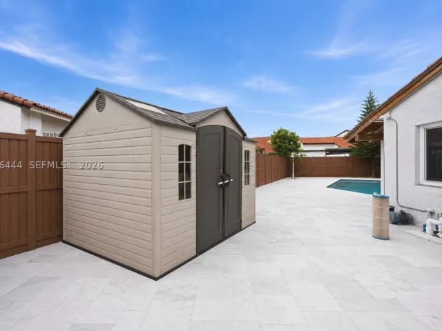 Продажа дома по адресу 13263 SW 9th Ter - фото 9154734
