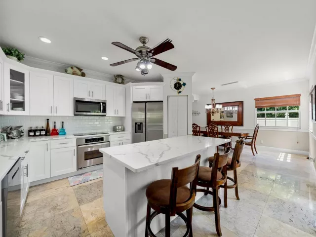Продажа дома по адресу 1111 Cherlynn Terrace - фото 8901357