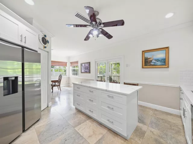 Продажа дома по адресу 1111 Cherlynn Terrace - фото 8901360