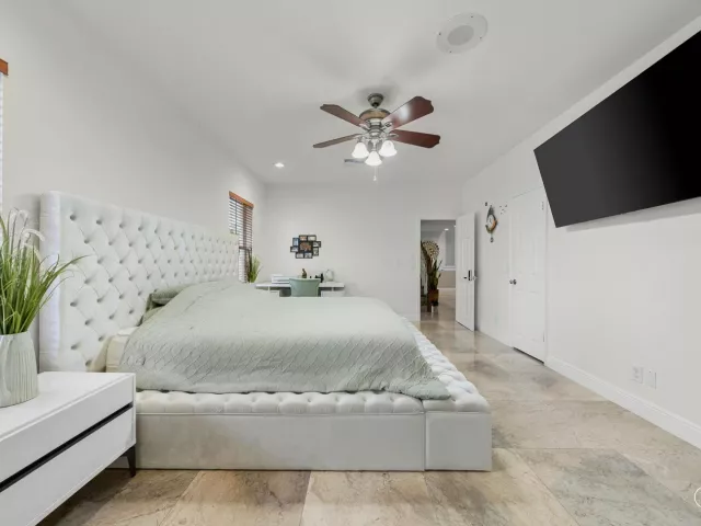 Продажа дома по адресу 1111 Cherlynn Terrace - фото 8901362