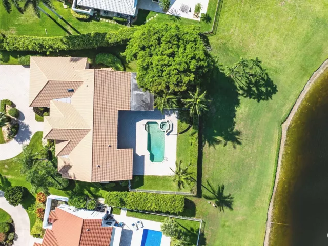 Продажа дома по адресу 17571 Bocaire Way - фото 9039378