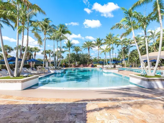 Продажа дома по адресу 17571 Bocaire Way - фото 9039388