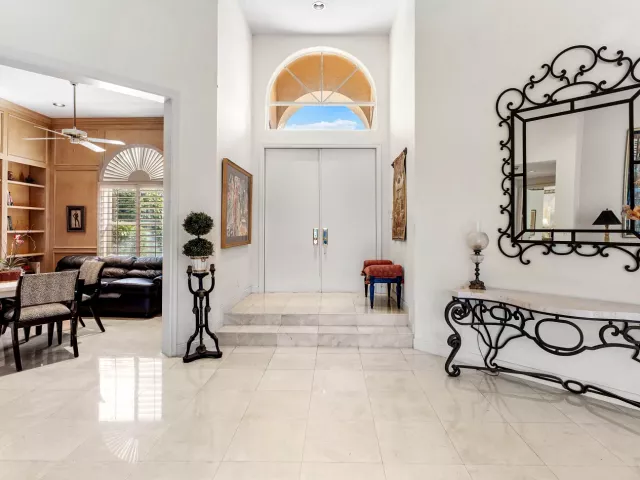 Продажа дома по адресу 17571 Bocaire Way - фото 9039351