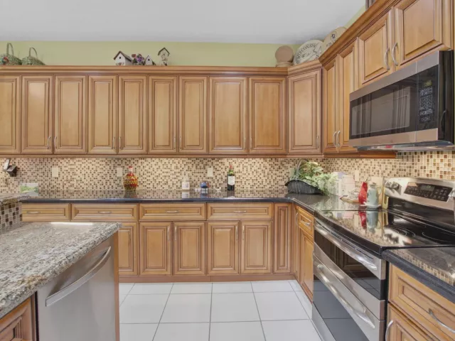 Продажа дома по адресу 13494 Carrick Green Court - фото 8901897