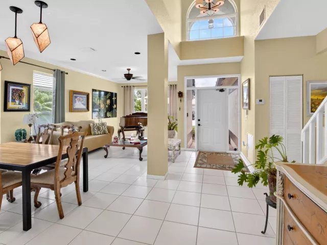 Продажа дома по адресу 13494 Carrick Green Court - фото 8901883