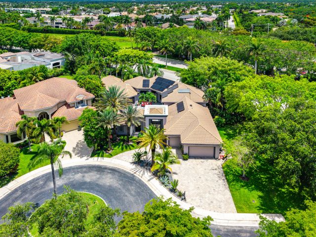 Продажа дома по адресу 6595 NW 32nd Terrace - фото 9038980