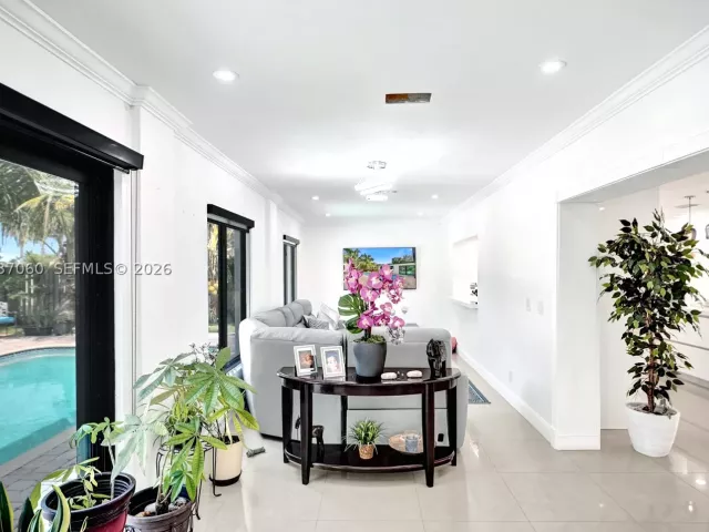 Продажа дома по адресу 5112 SW 87th Ave - фото 8879964