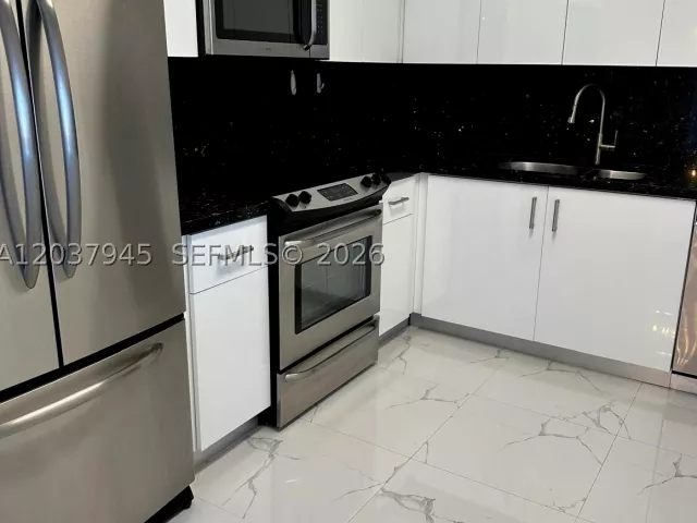 Квартира в аренду номер3208 - фото 8870230