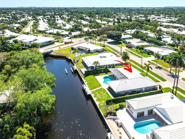 Продажа дома по адресу 976 SW Mulberry Way - фото 8901414