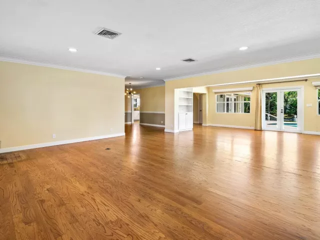 Продажа дома по адресу 976 SW Mulberry Way - фото 8901415