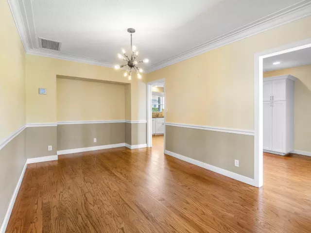 Продажа дома по адресу 976 SW Mulberry Way - фото 8901421
