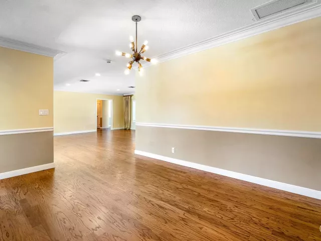 Продажа дома по адресу 976 SW Mulberry Way - фото 8901422