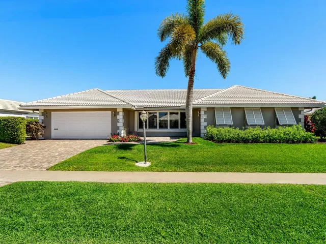 Продажа дома по адресу 976 SW Mulberry Way - фото 8901407