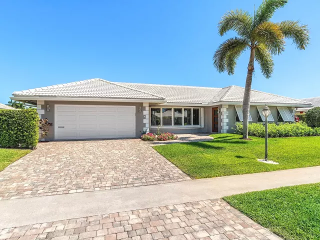 Продажа дома по адресу 976 SW Mulberry Way - фото 8901411