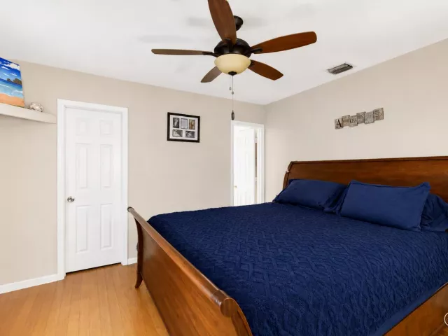 Продажа дома по адресу 5442 Sunrise Boulevard - фото 9381222