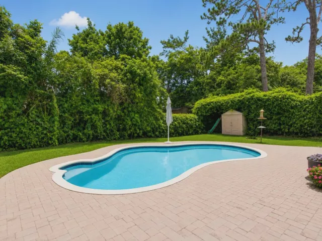Продажа дома по адресу 5442 Sunrise Boulevard - фото 9381264