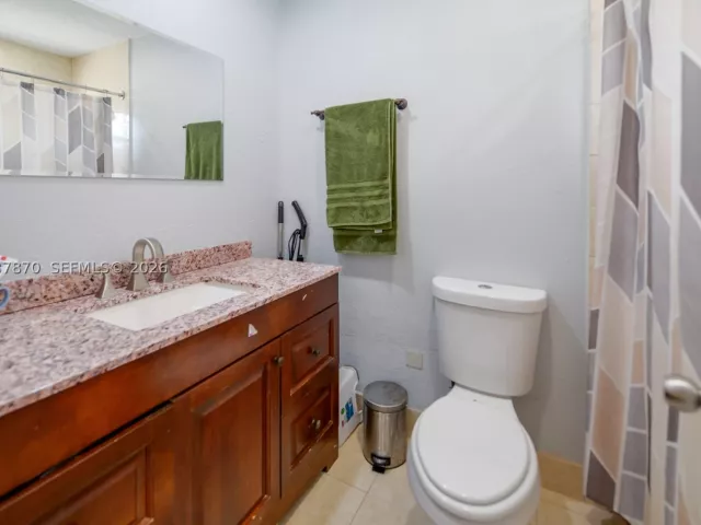Продажа дома по адресу 15216 SW 112th Pl - фото 8879663