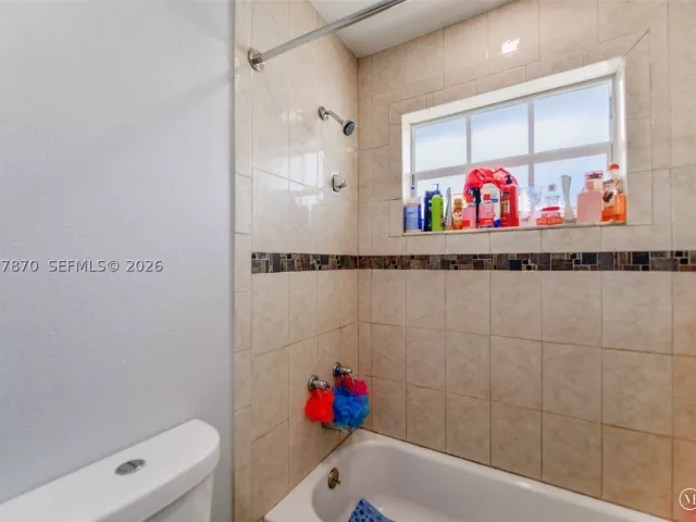 Продажа дома по адресу 15216 SW 112th Pl - фото 8879664