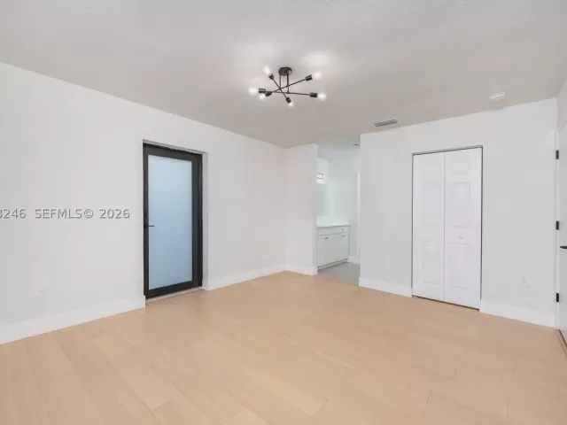 Продажа дома по адресу  - фото 8927897
