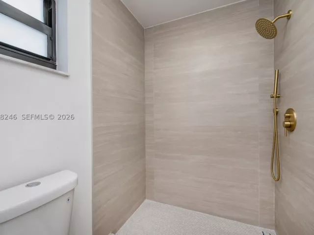 Продажа дома по адресу  - фото 8927899