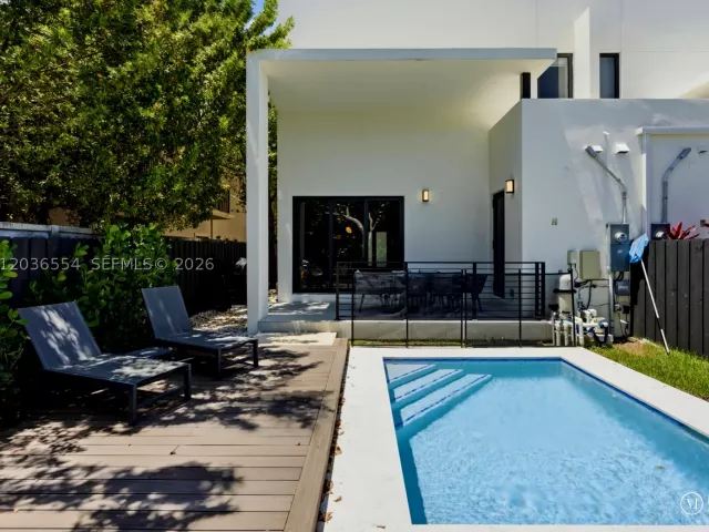 Продажа дома по адресу 3266 SW 25th Ter - фото 9196113
