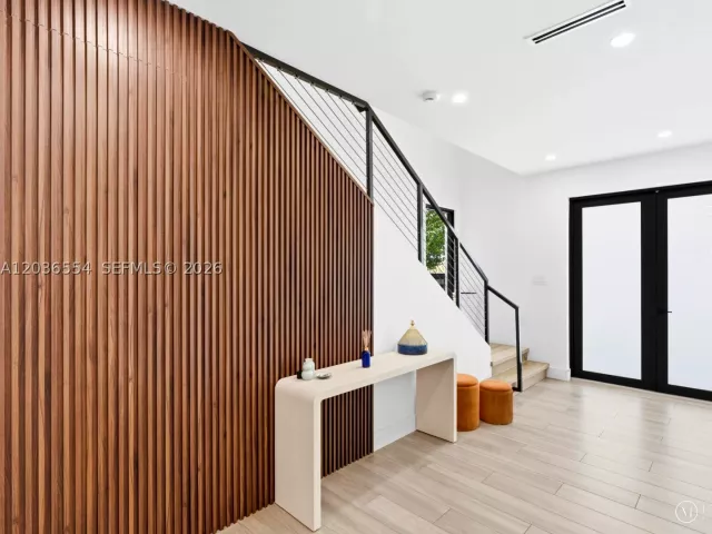 Продажа дома по адресу 3266 SW 25th Ter - фото 9196119