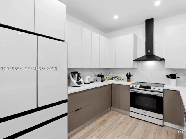 Продажа дома по адресу 3266 SW 25th Ter - фото 9196127