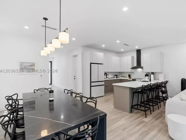 Продажа дома по адресу 3266 SW 25th Ter - фото 9196137
