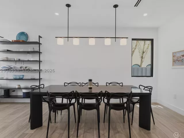 Продажа дома по адресу 3266 SW 25th Ter - фото 9196139