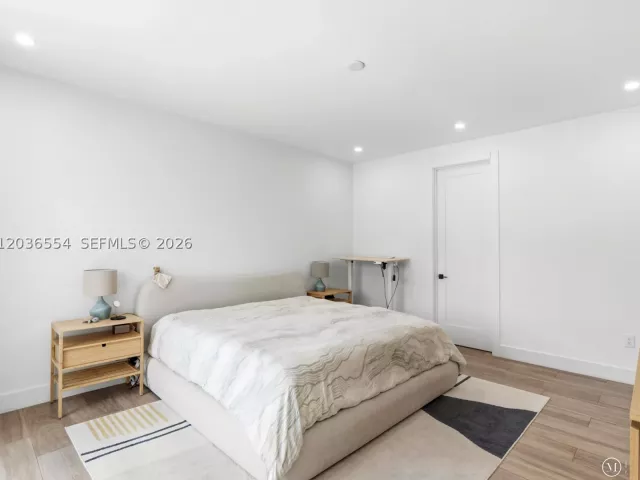 Продажа дома по адресу 3266 SW 25th Ter - фото 9196169