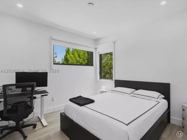 Продажа дома по адресу 3266 SW 25th Ter - фото 9196219
