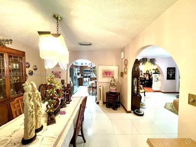 Продажа дома по адресу 9601 SW 66th St - фото 8910518