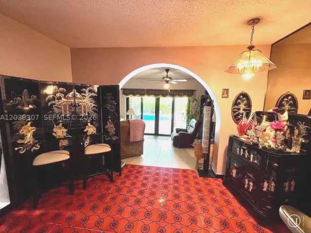 Продажа дома по адресу 9601 SW 66th St - фото 8910523