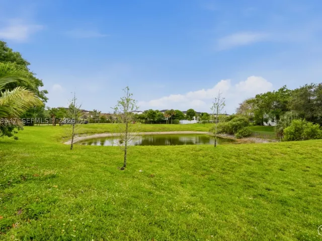 Продажа дома по адресу 3384 NW 5th St - фото 8894017