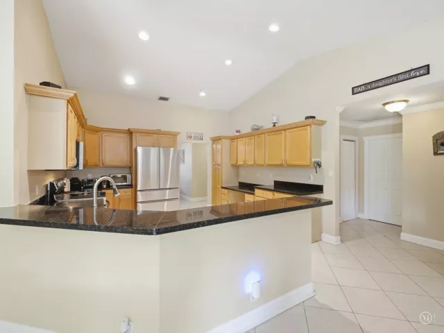 Продажа дома по адресу 12364 82nd Street N - фото 8901758