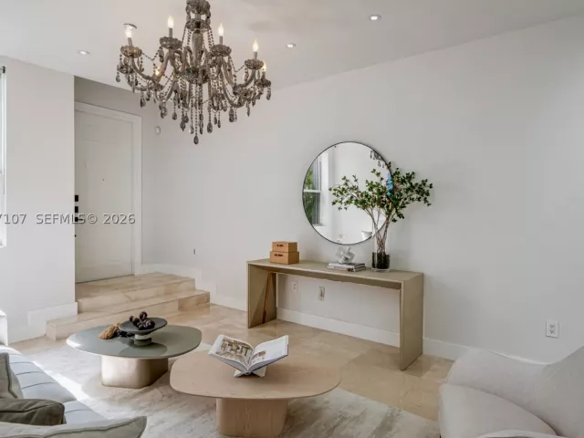 Продажа дома по адресу 21156 NE 33rd Ave - фото 8927585