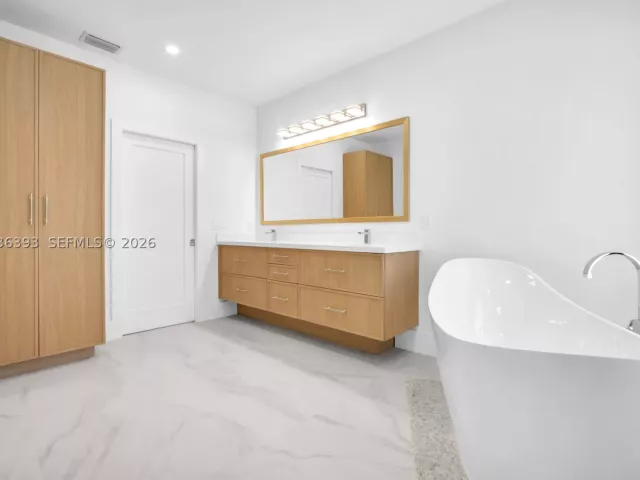Продажа дома по адресу 16100 SW 252nd St - фото 8867233