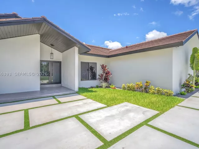 Продажа дома по адресу 16100 SW 252nd St - фото 8867220