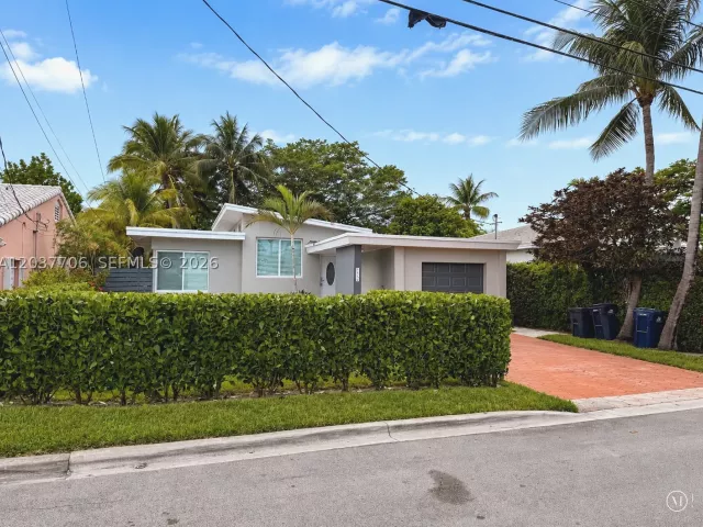 Продажа дома по адресу 9156 Froude Ave - фото 8869720
