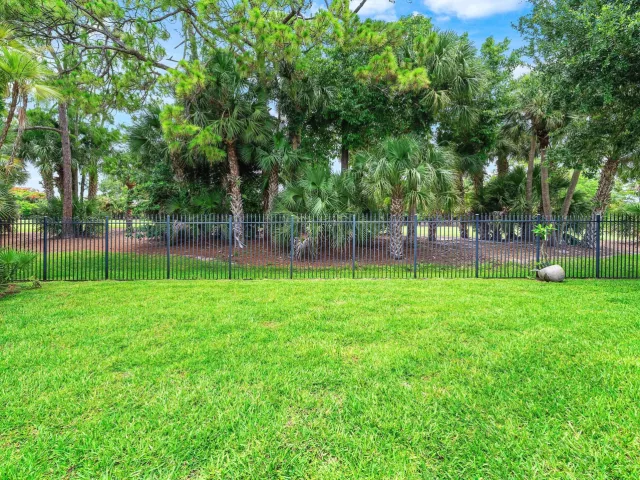 Продажа дома по адресу 1697 Mayacoo Lakes Boulevard - фото 9042304